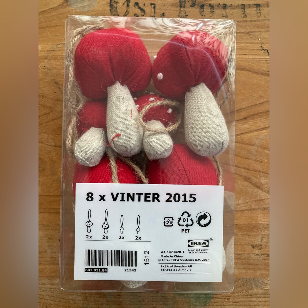 IKEA VINTER 2015 - Festive Red and Cream Toadstool Mushroom Ornaments - Set 8